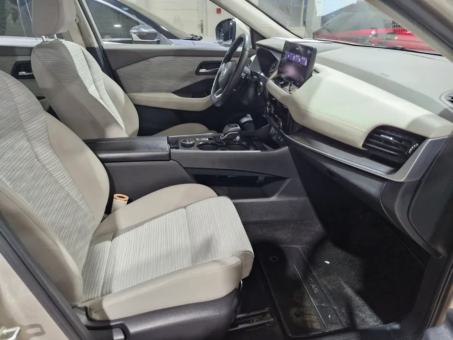2024 Nissan Xtrail SV Plus 