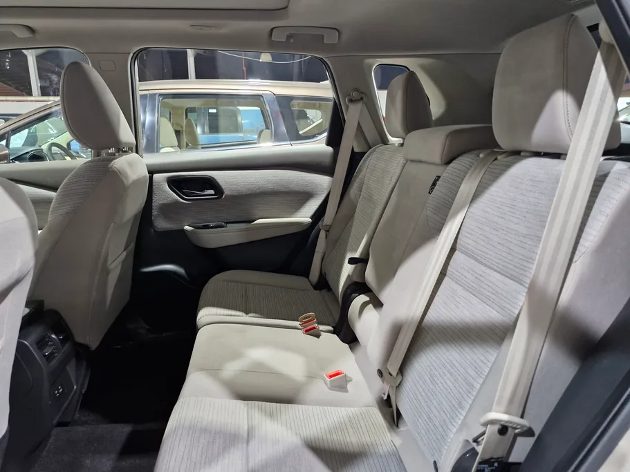 2024 Nissan Xtrail SV Plus 