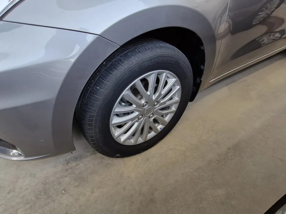 2023 Suzuki Dzire GLX