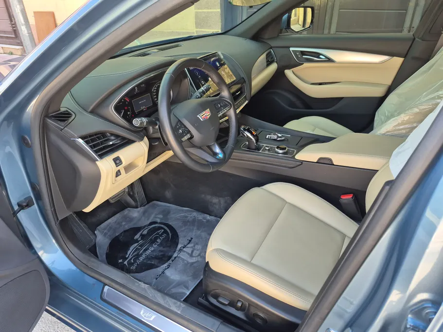 2023 Cadillac CT5 Luxury