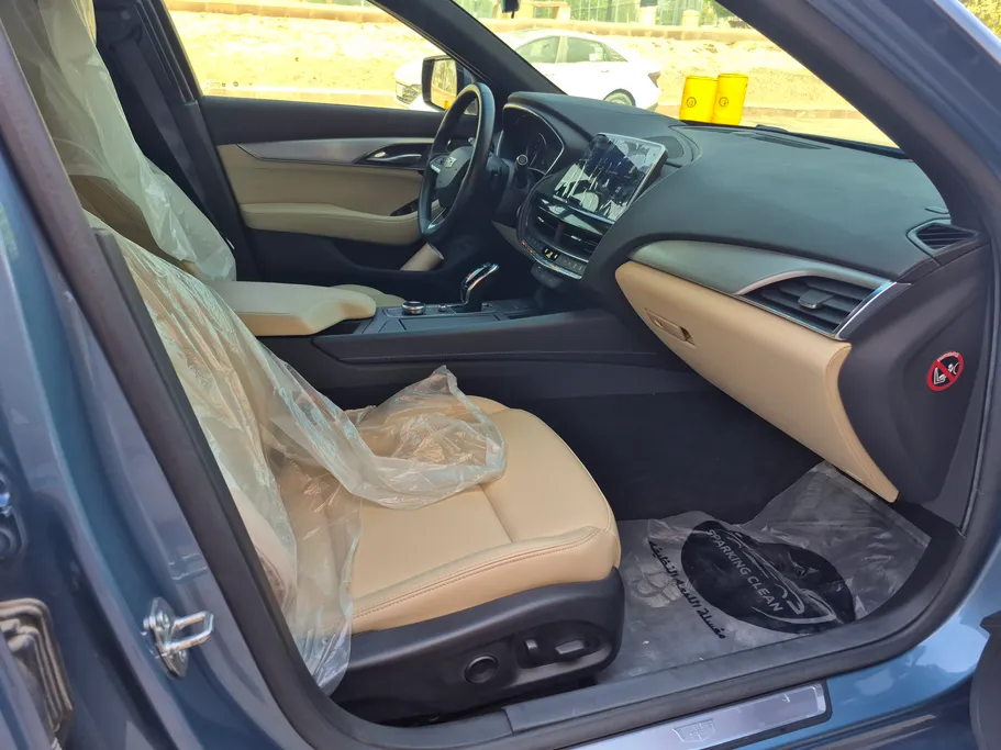 2023 Cadillac CT5 Luxury