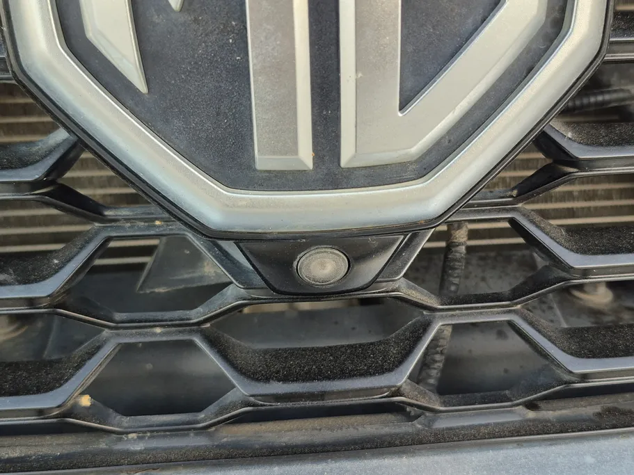 2022 MG ZS LUX 