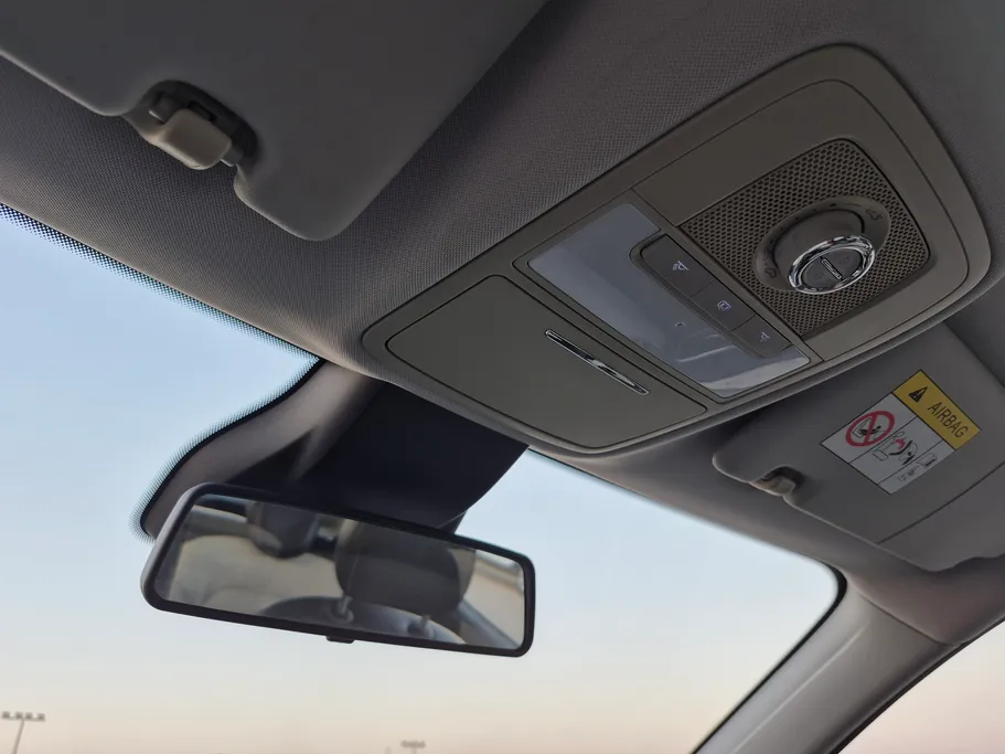 2022 MG ZS LUX 