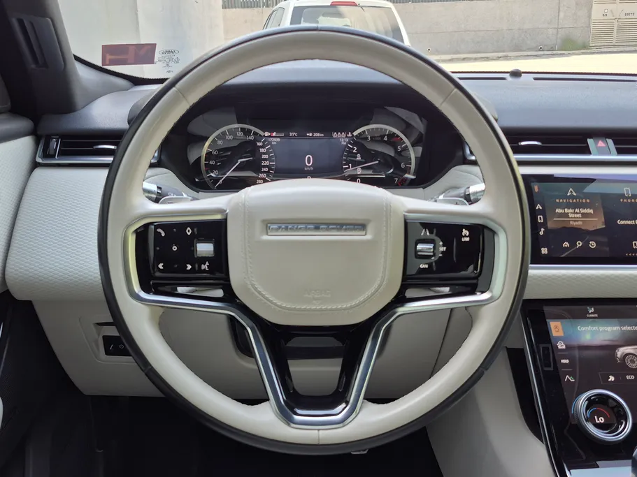 لاند روفر رنج روفر Velar 2022
