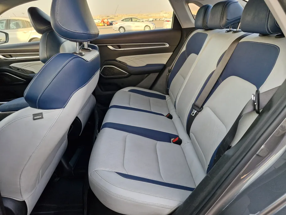 2023 Geely Emgrand GF