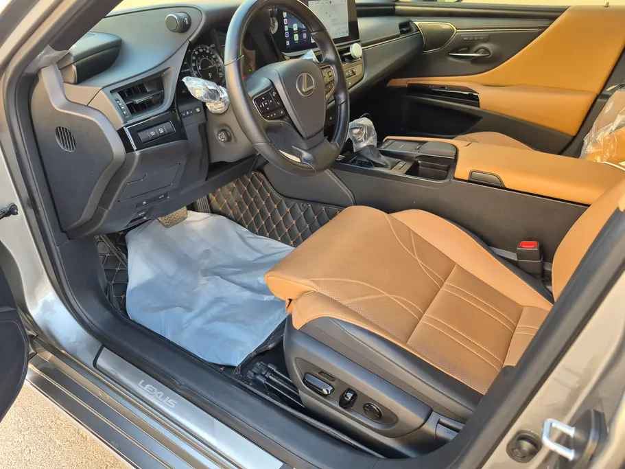 2022 Lexus ES 350