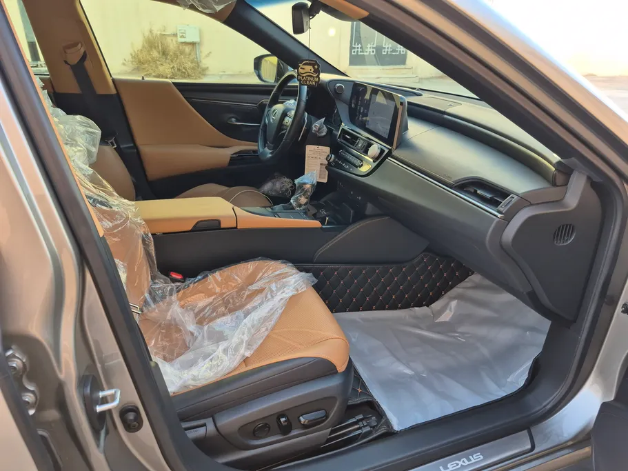 2022 Lexus ES 350