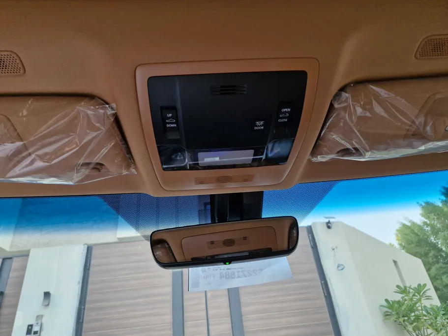 2025 Lexus ES 300 H