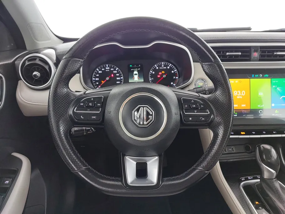 ام جي ZS LUX 2023