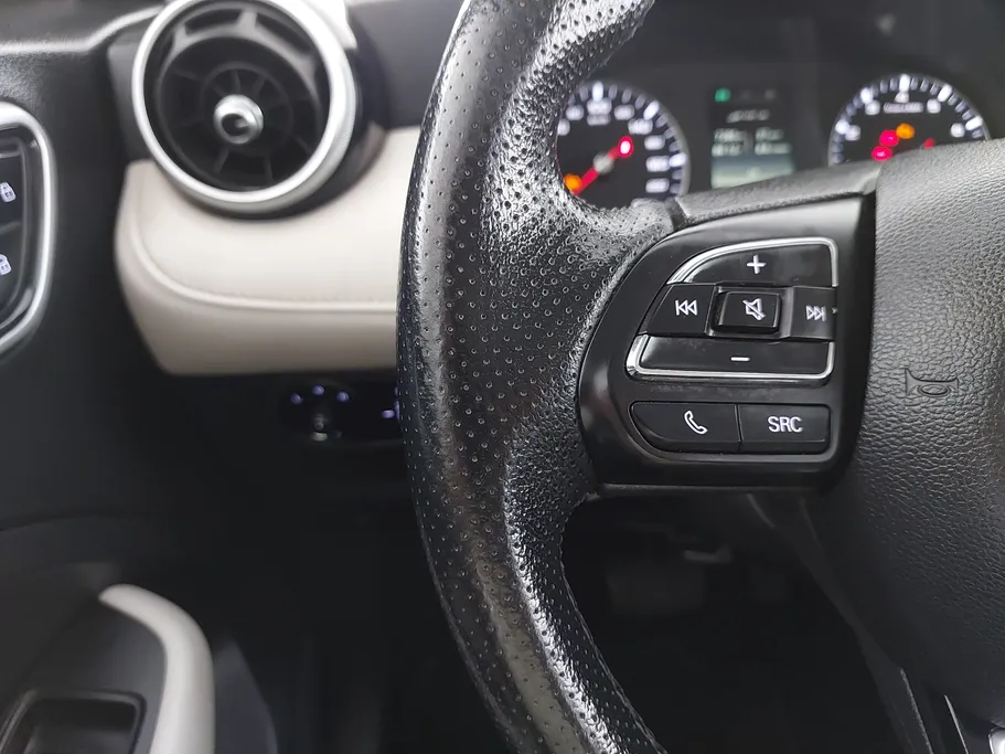 ام جي ZS LUX 2023