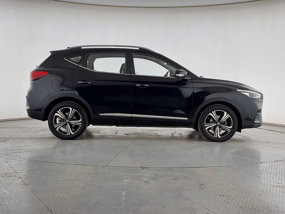 ام جي ZS LUX 2023