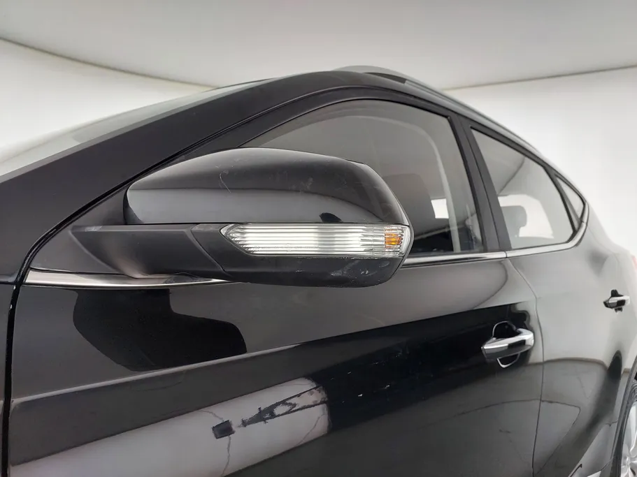 2023 MG ZS STD 
