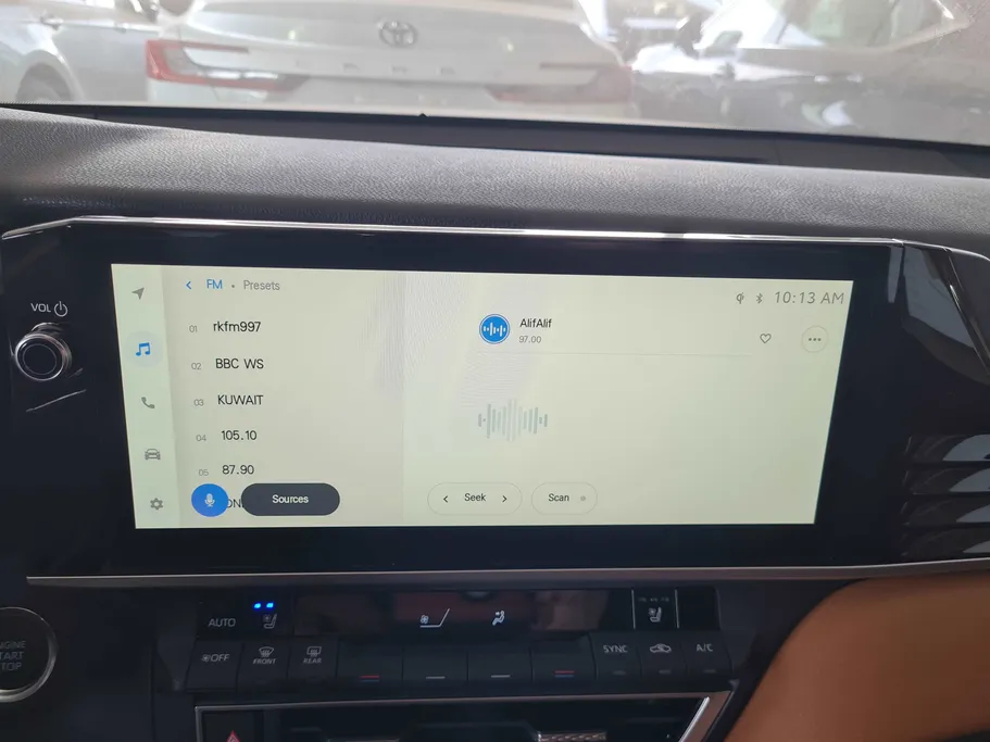 2025 Toyota Camry  GLE