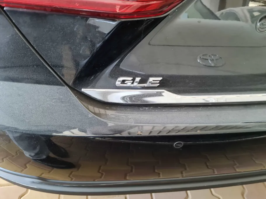2025 Toyota Camry  GLE