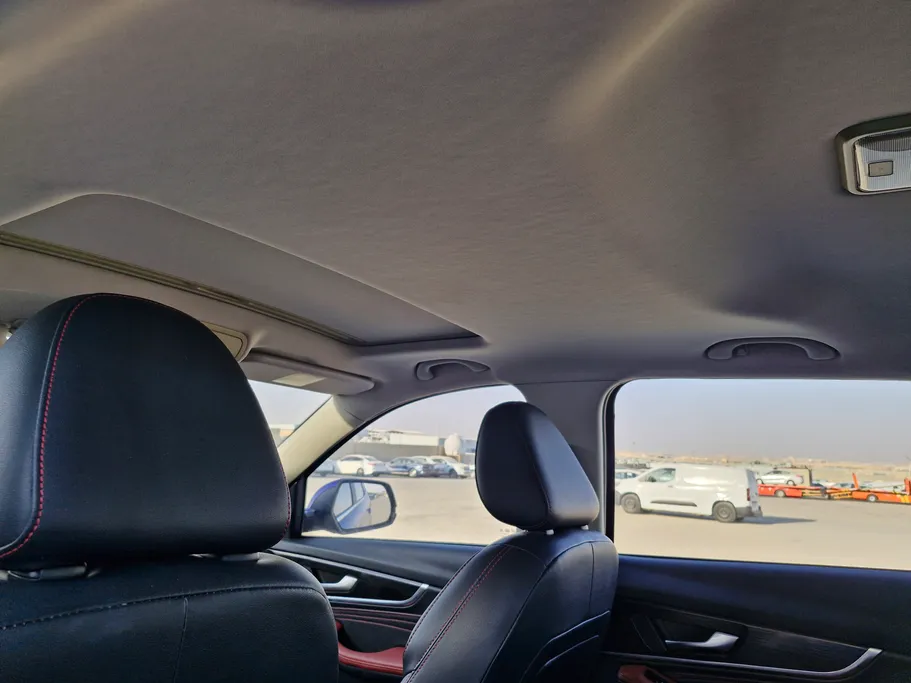 2022 FAW Bestune T33 Premium