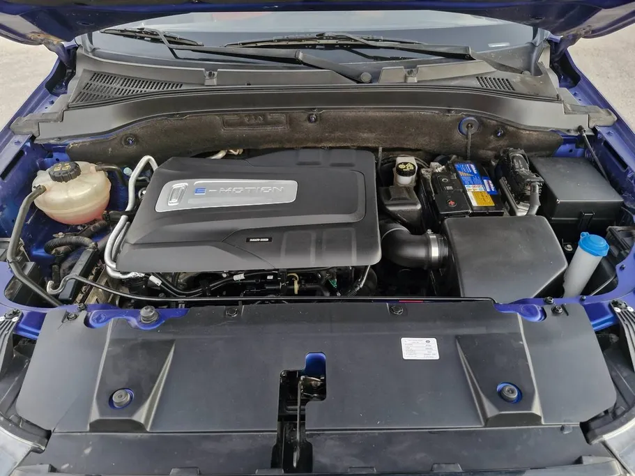 فاو بيستون تي 33 بريميوم 2022