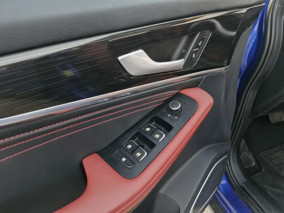 فاو بيستون تي 33 بريميوم 2022