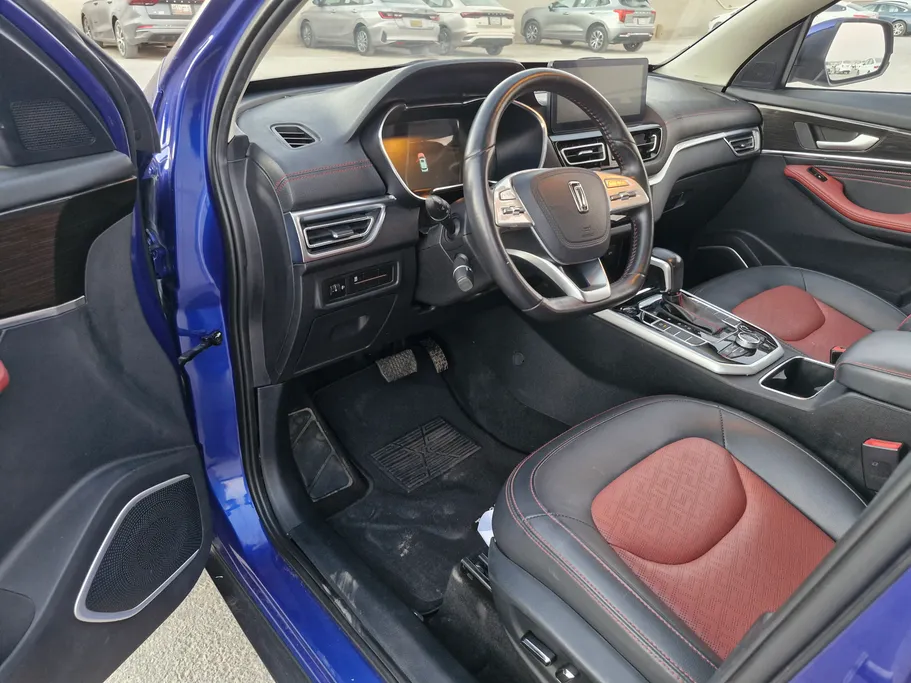 فاو بيستون تي 33 بريميوم 2022