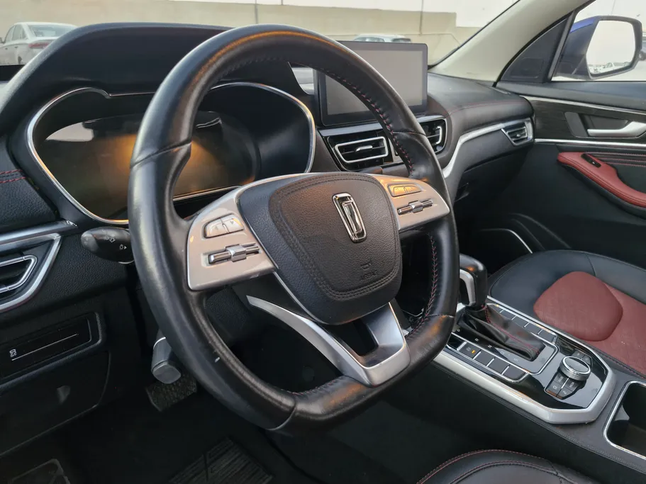 فاو بيستون تي 33 بريميوم 2022