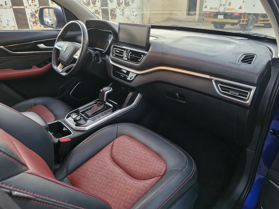 فاو بيستون تي 33 بريميوم 2022