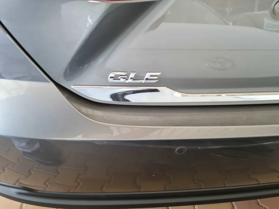 2025 Toyota Camry  GLE