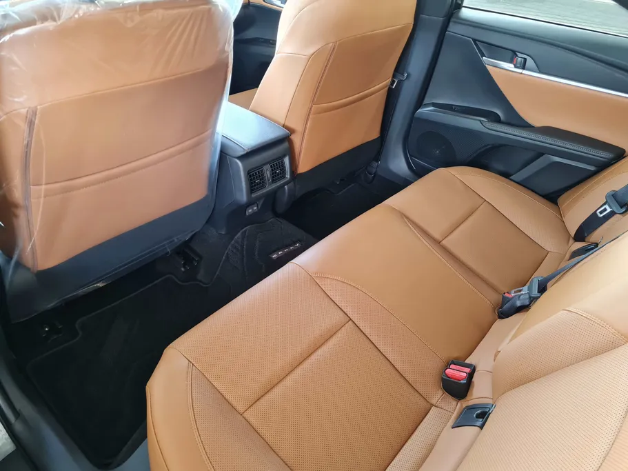 2025 Toyota Camry  GLE