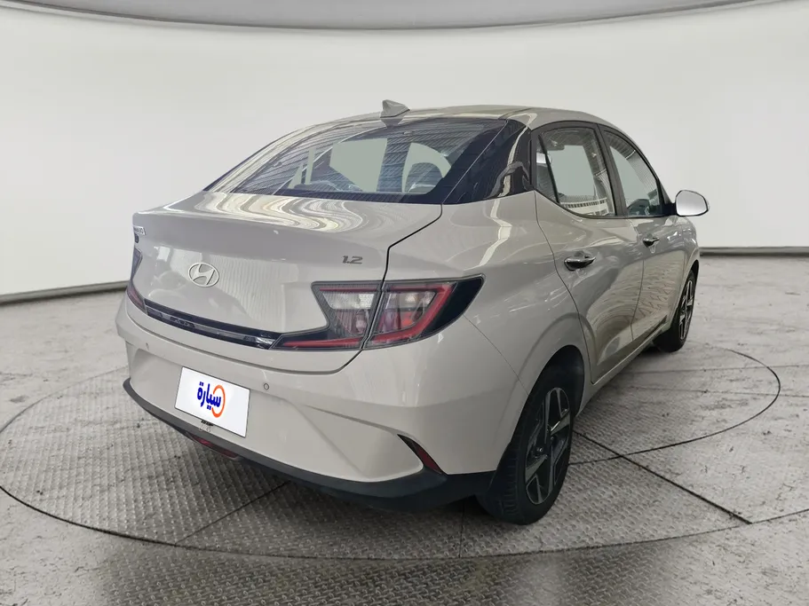 هيونداي Grand i10 سمارت 2024