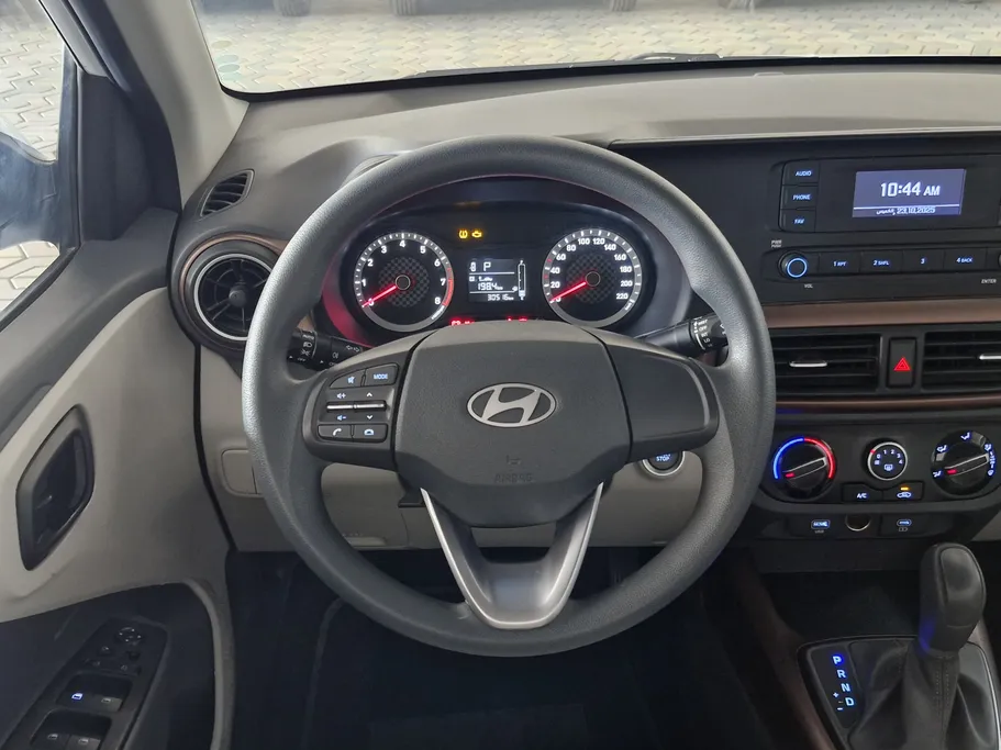 هيونداي Grand i10 سمارت 2024