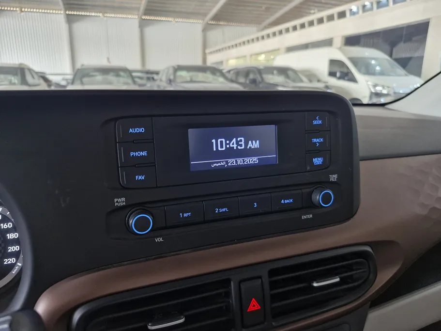هيونداي Grand i10 سمارت 2024