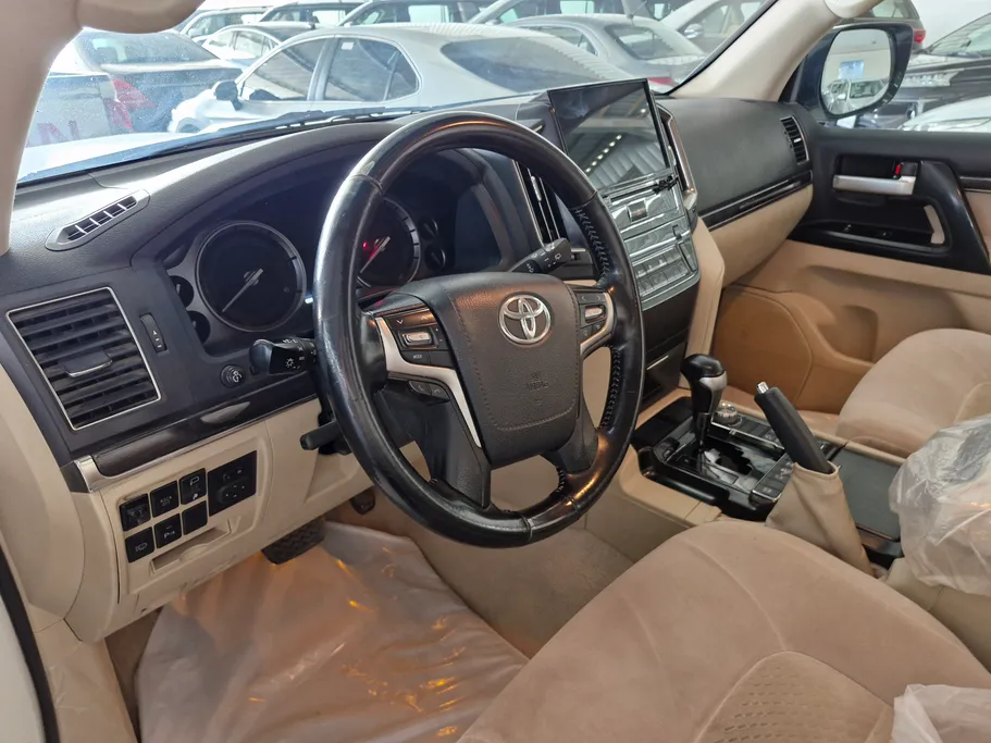 2021 Toyota Land Cruiser GXR Grand Touring 