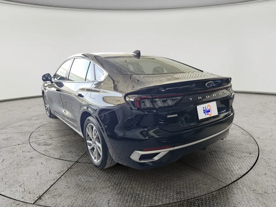 فورد تورس ترند الإصدار الجديد 2023 