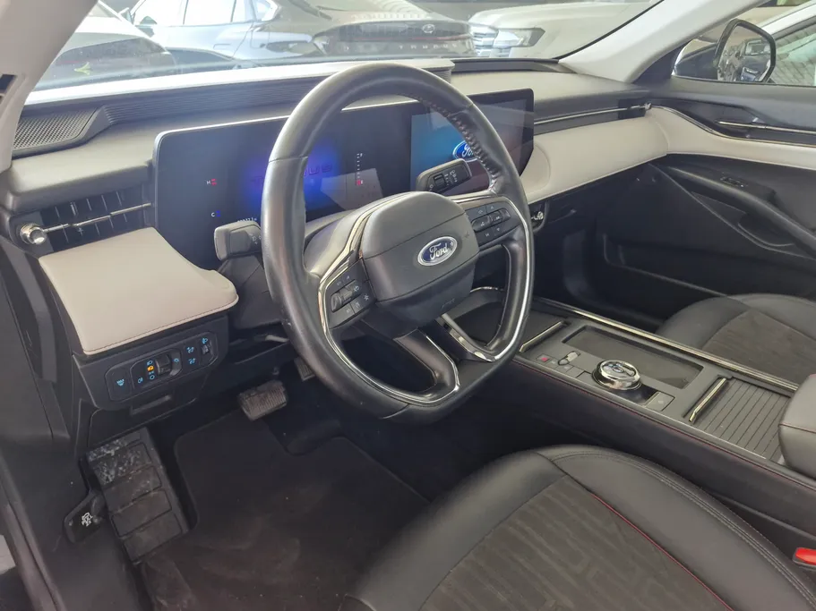 فورد تورس ترند الإصدار الجديد 2023 