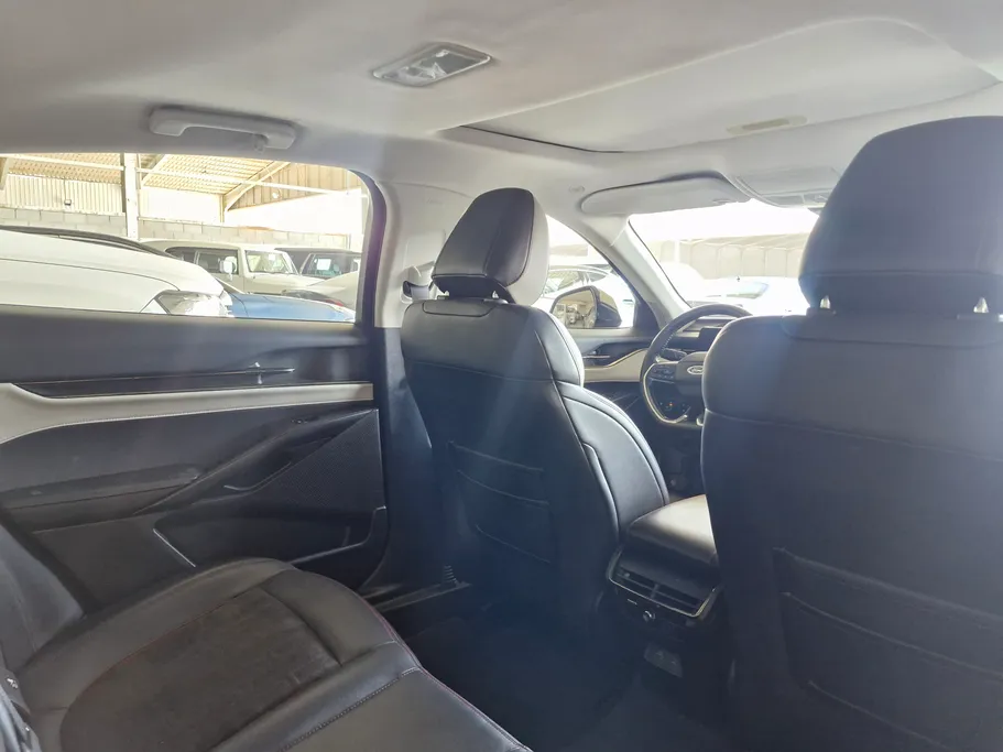 فورد تورس ترند الإصدار الجديد 2023 