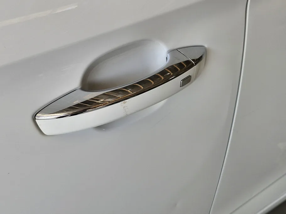 ام جي 5 LUX 2023 