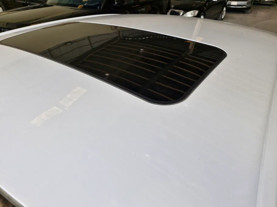 ام جي 5 LUX 2023 