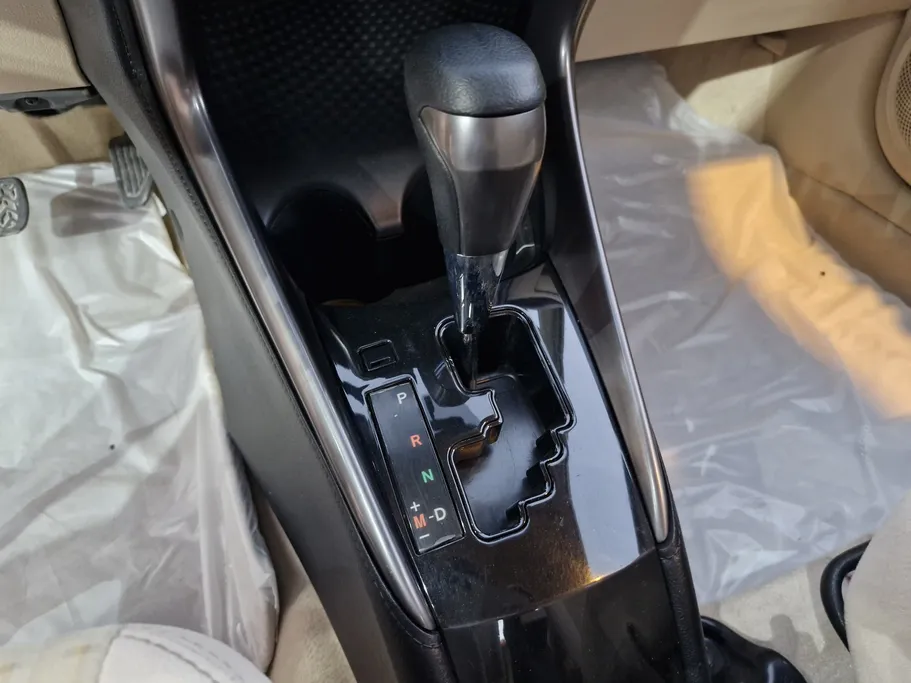 2022 Toyota Yaris  Y 