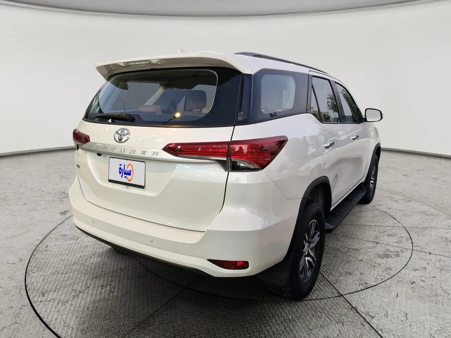 2021 Toyota Fortuner GX 