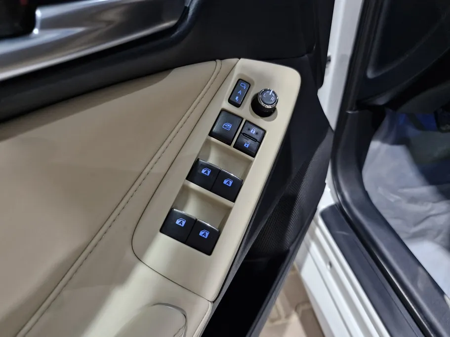 تويوتا افالون Touring 2020 