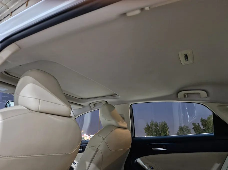 تويوتا افالون Touring 2020 