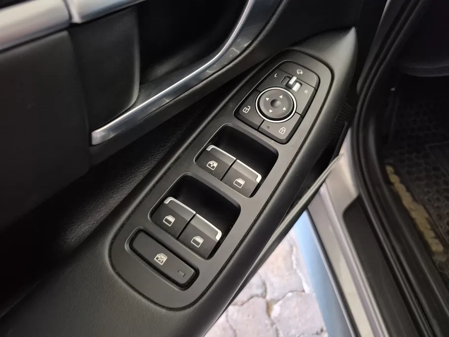 2020 Hyundai Sonata Hybrid