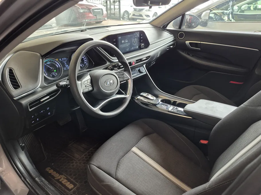 2020 Hyundai Sonata Hybrid 