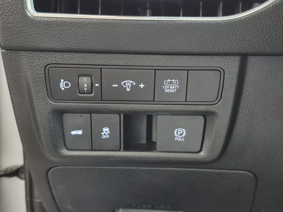 2020 Hyundai Sonata Hybrid 