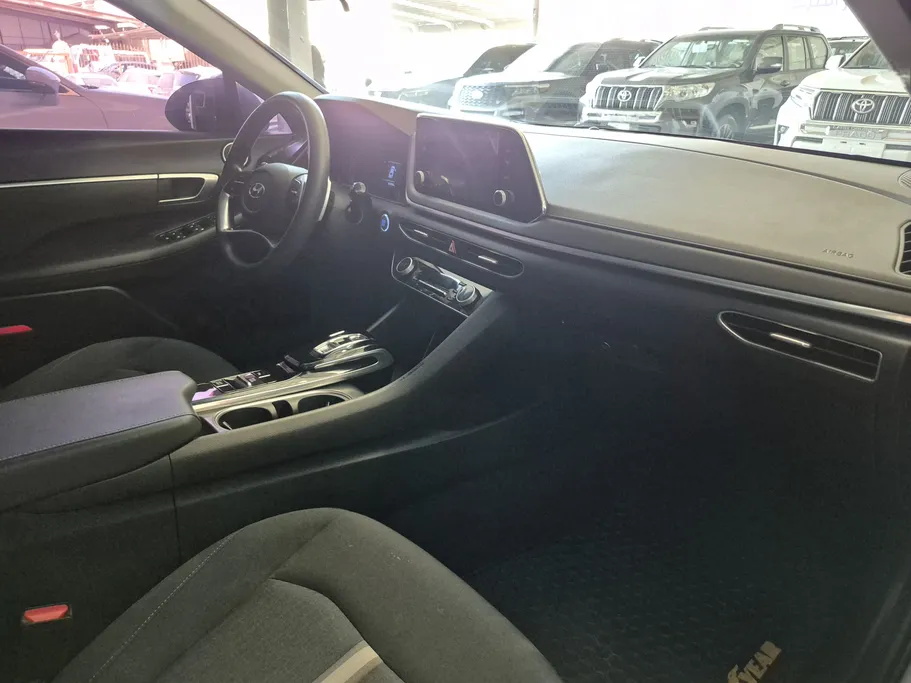 2020 Hyundai Sonata Hybrid