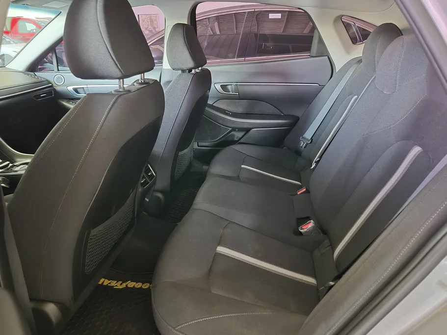 2020 Hyundai Sonata Hybrid
