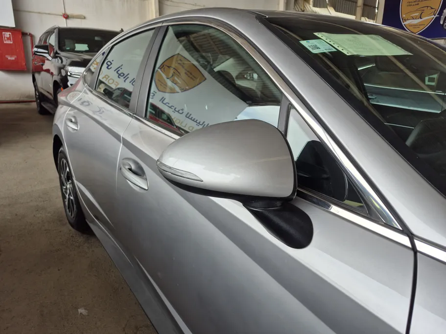 2020 Hyundai Sonata Hybrid 