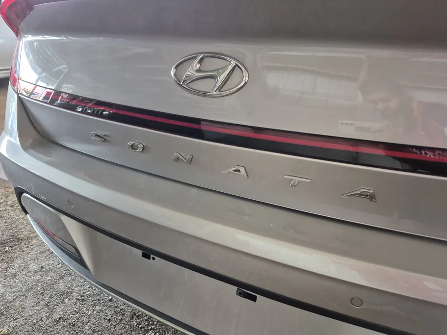 2020 Hyundai Sonata Hybrid