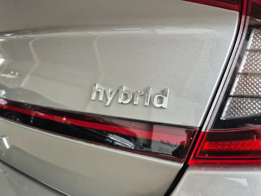 2020 Hyundai Sonata Hybrid 