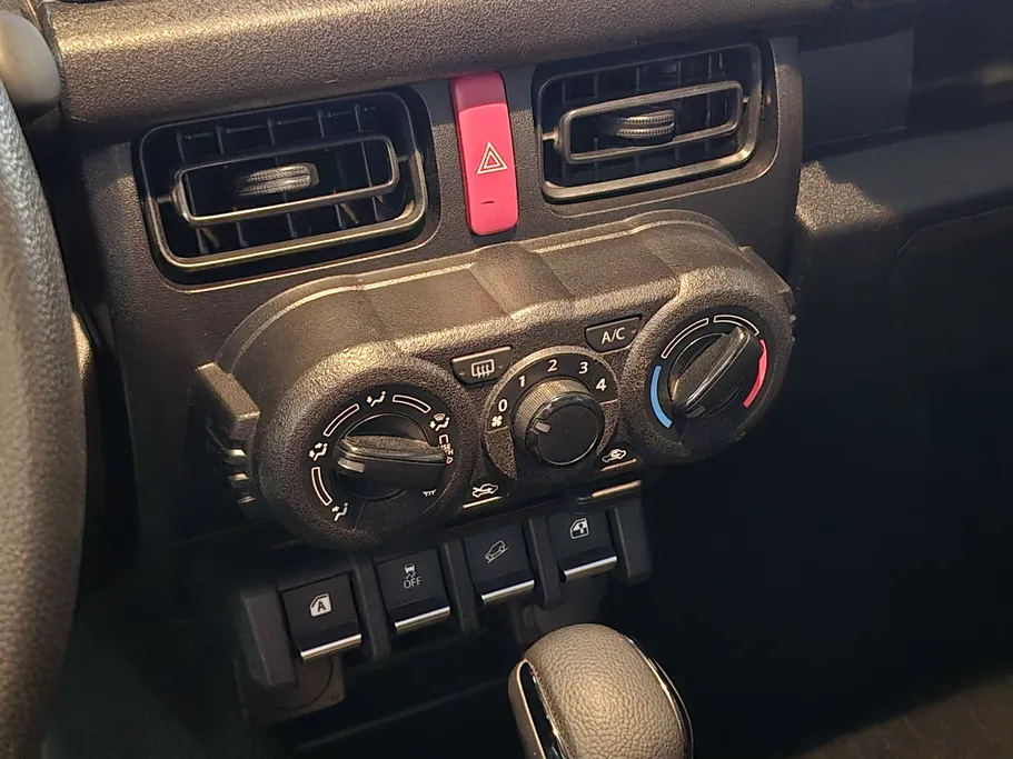 سوزوكي جيمني GLX4AT 2022 