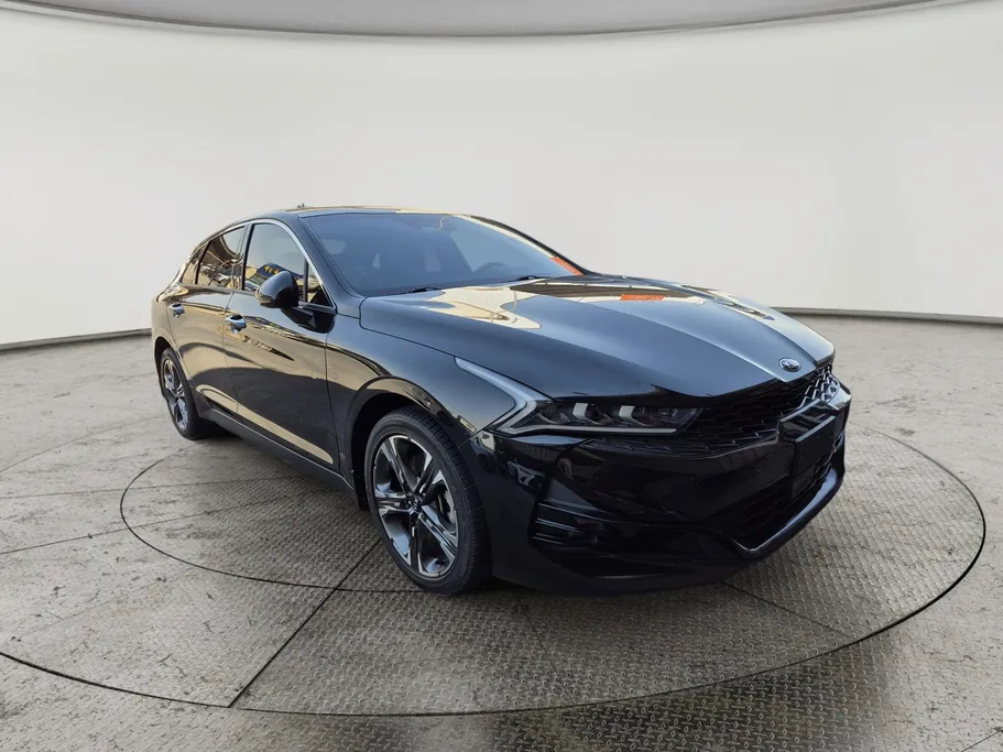 2021 Kia K5 GT Line
