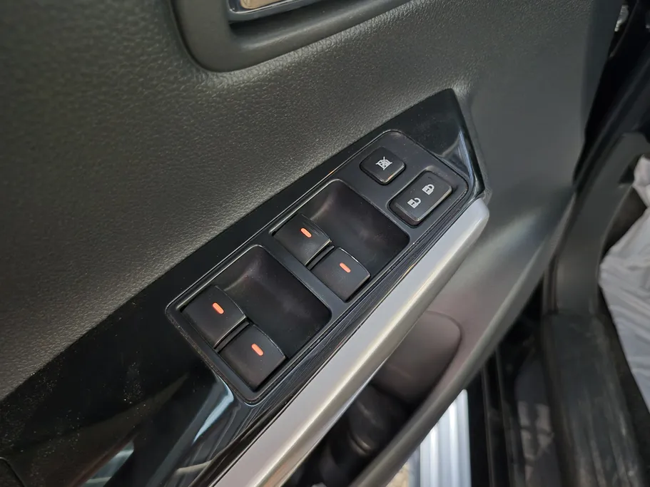 ميتسوبيشي  مونتيرو سبورت GLS-LL 2022 